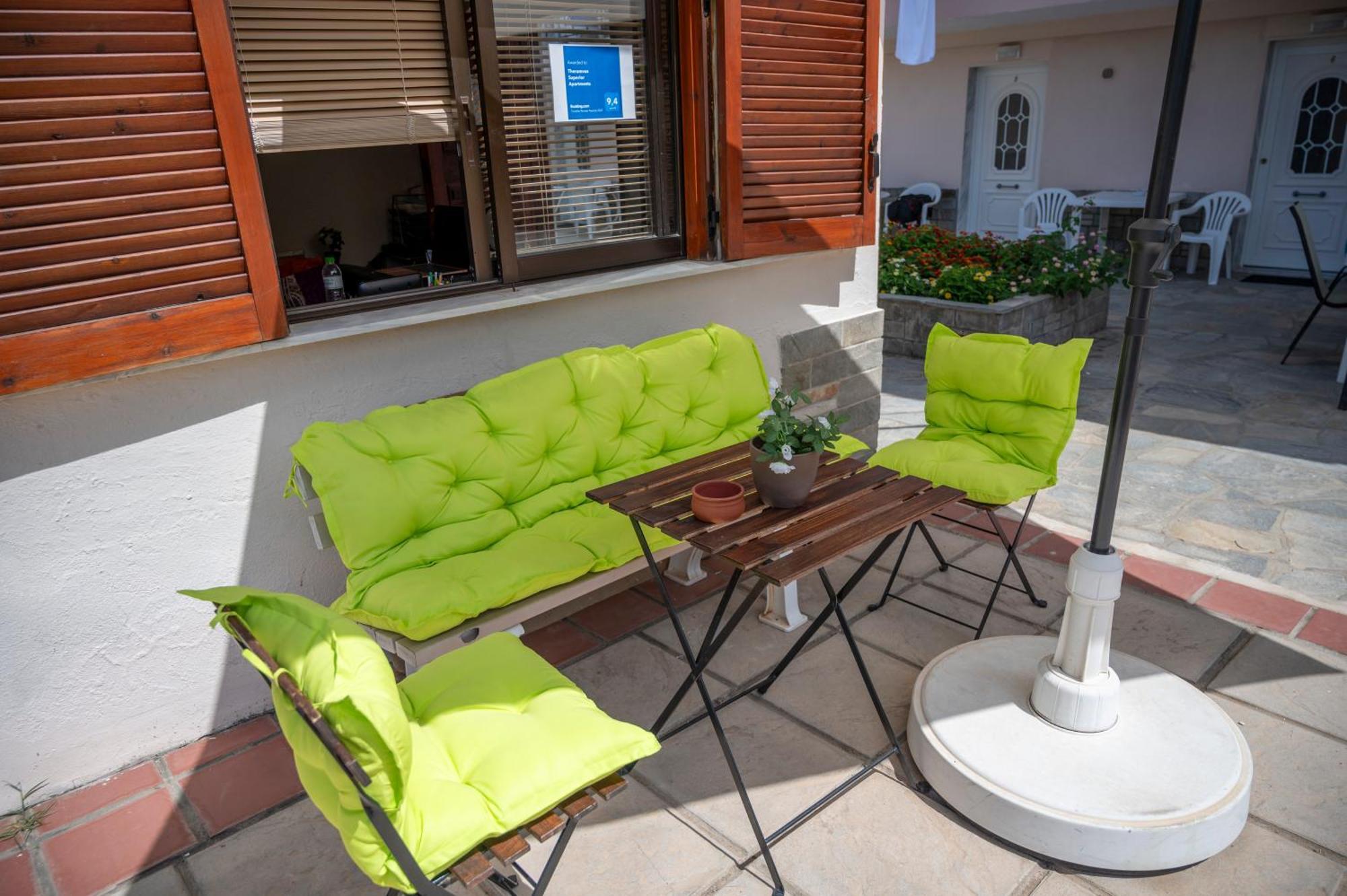 חניוטי Theramvos Superior Apartments מראה חיצוני תמונה