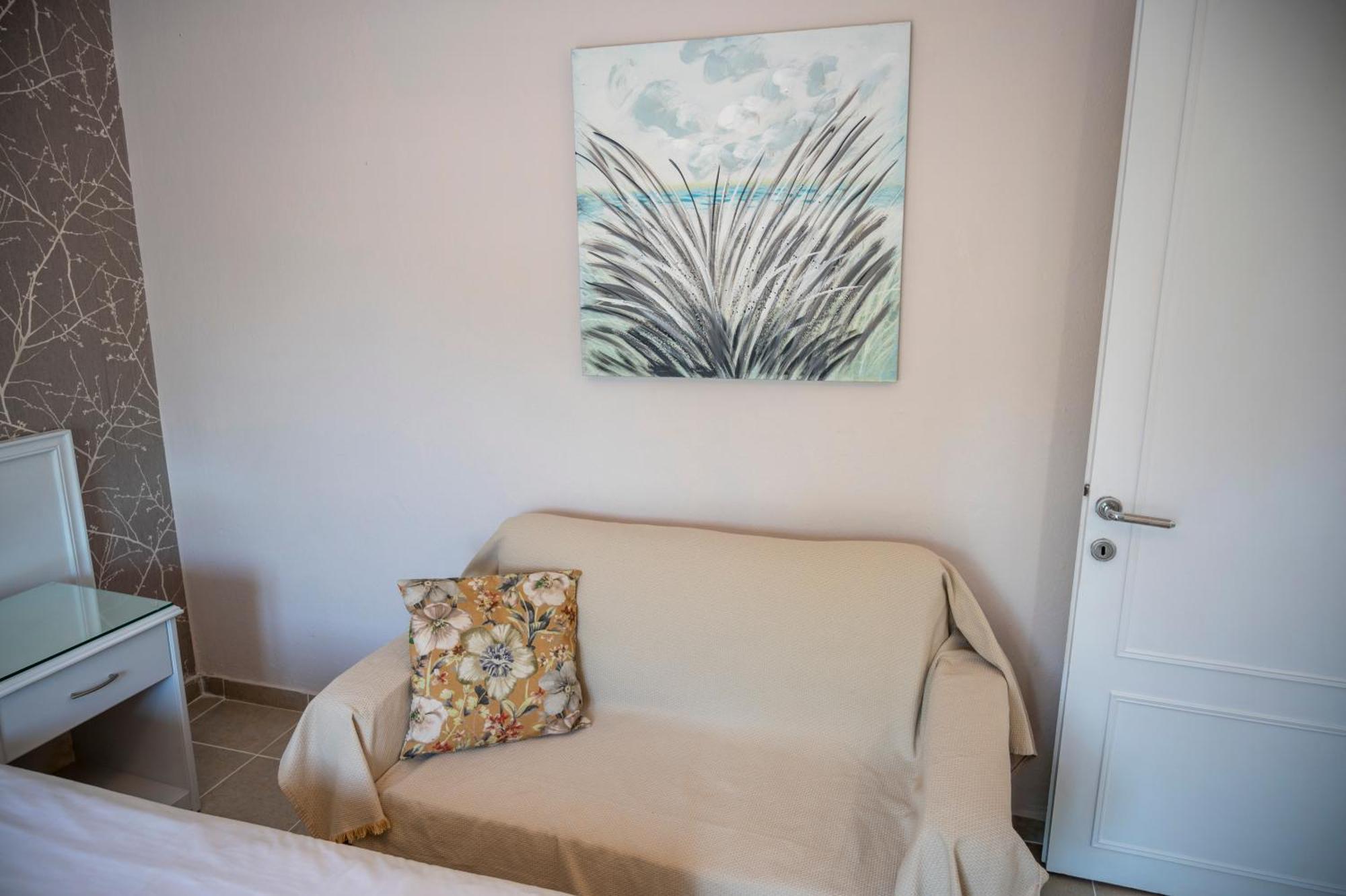 חניוטי Theramvos Superior Apartments מראה חיצוני תמונה